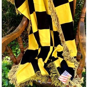 Black Gold Block Decorative Throw Blanket 50x60" NEW Made in USA - Inv8826